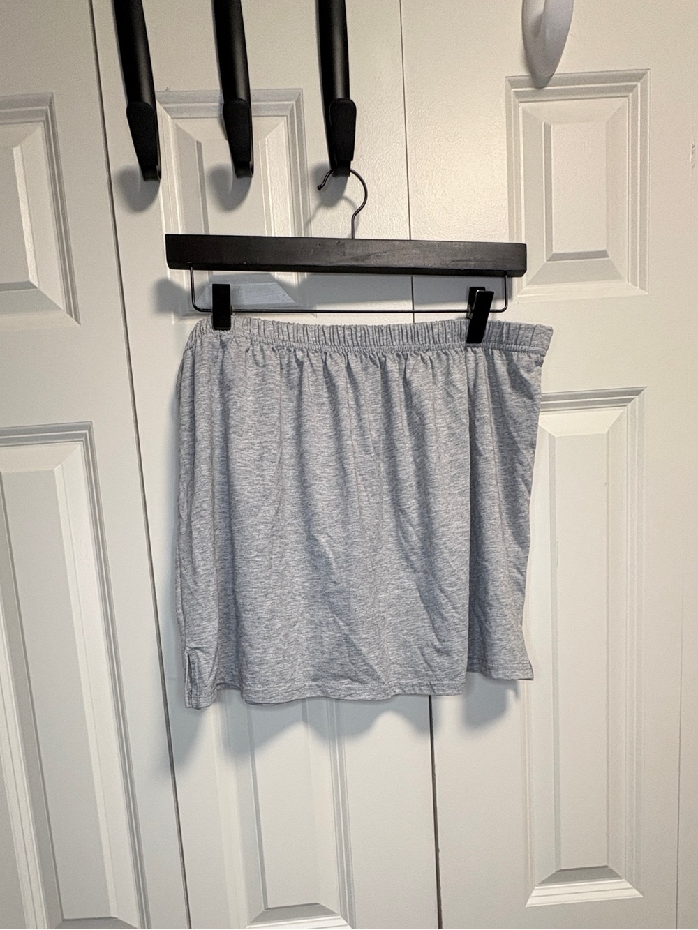 Everyday Light Gray Mini Skirt with Elastic Waist